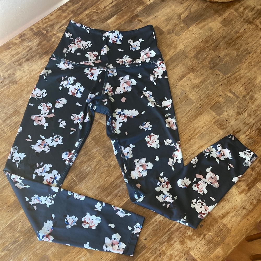 Beyond yoga leggings